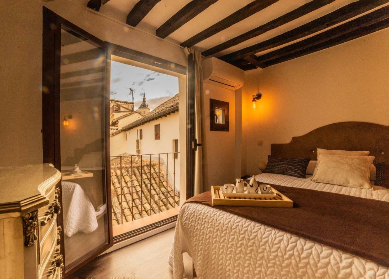 Tres Lunas Toledo Exterior foto